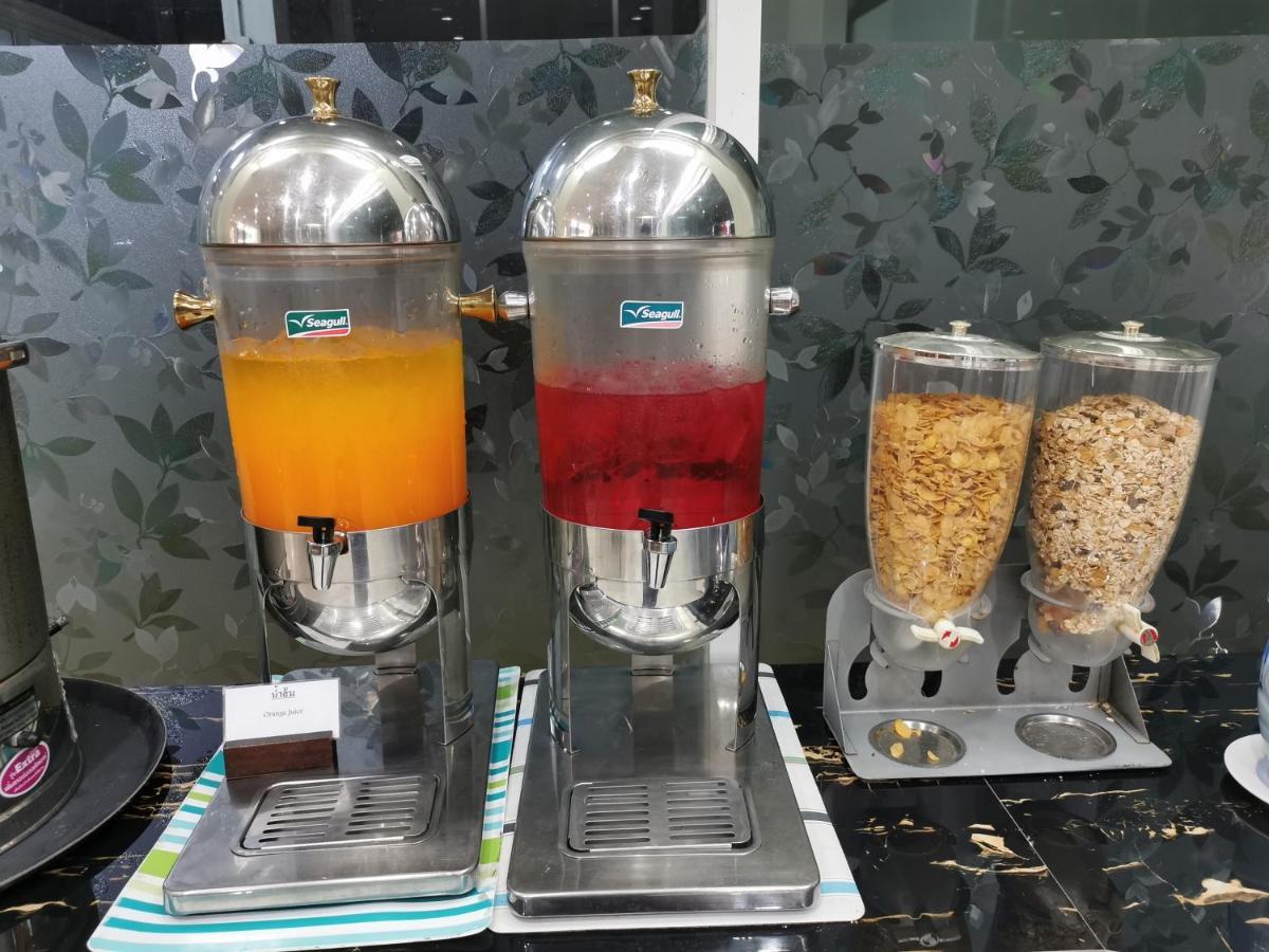 Morakot Twin Chumphon Otel Dış mekan fotoğraf