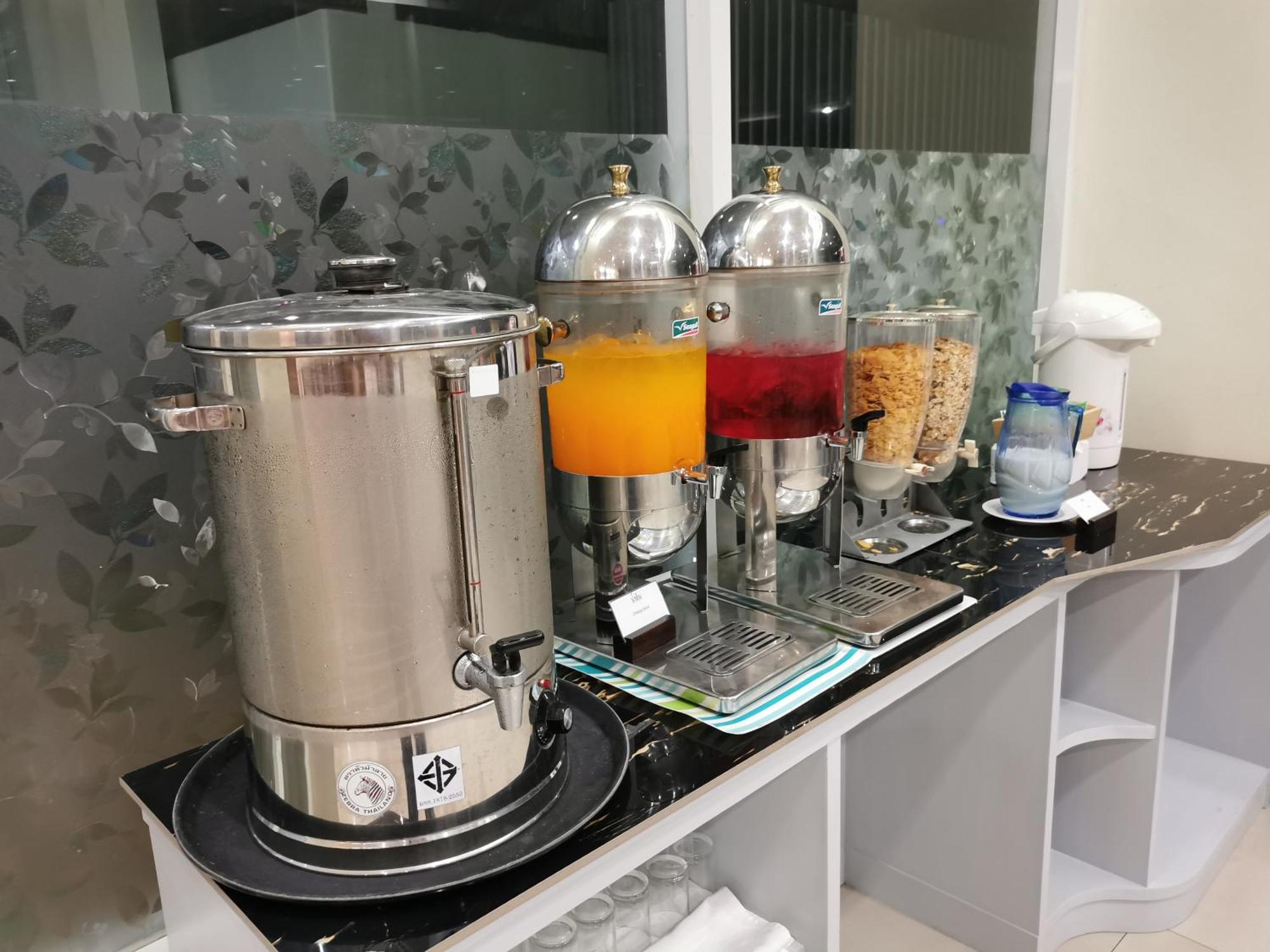 Morakot Twin Chumphon Otel Dış mekan fotoğraf
