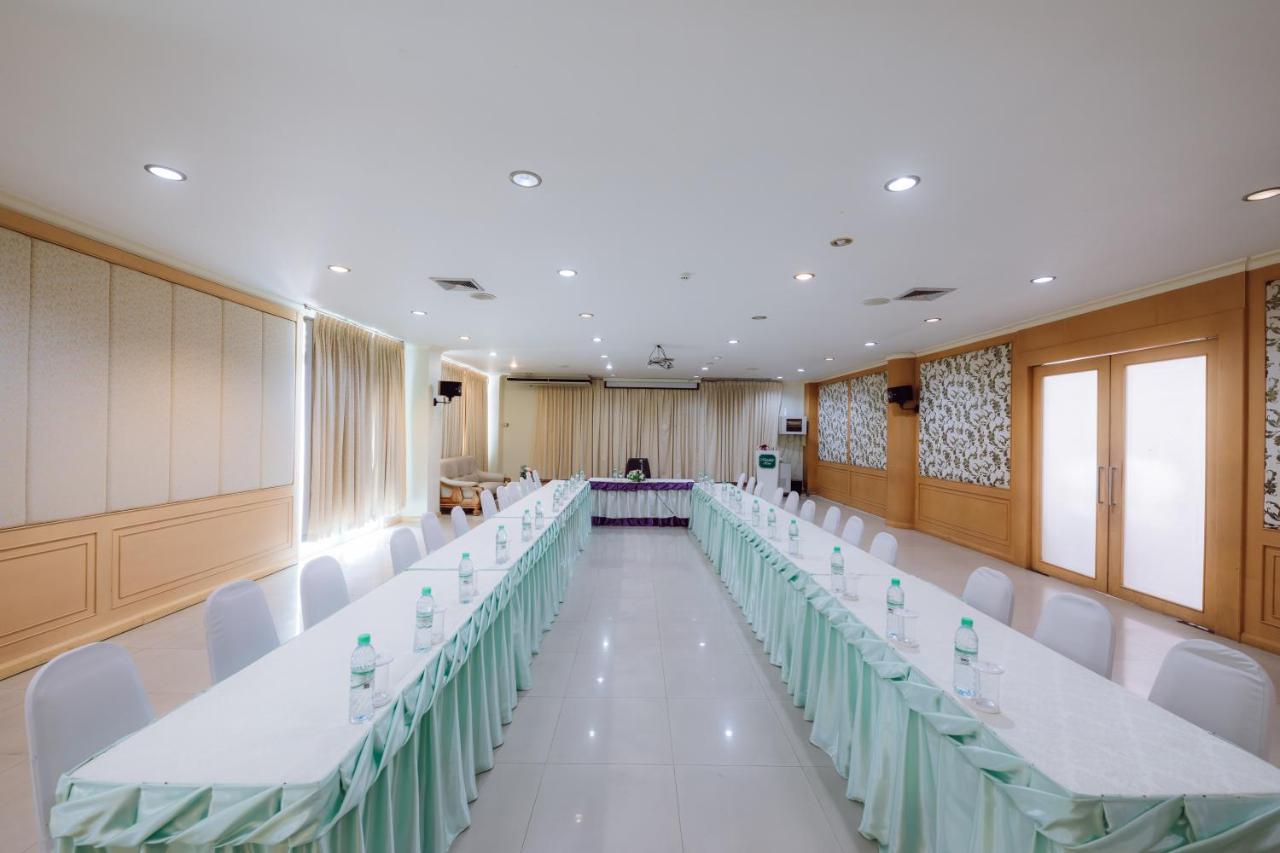 Morakot Twin Chumphon Otel Dış mekan fotoğraf
